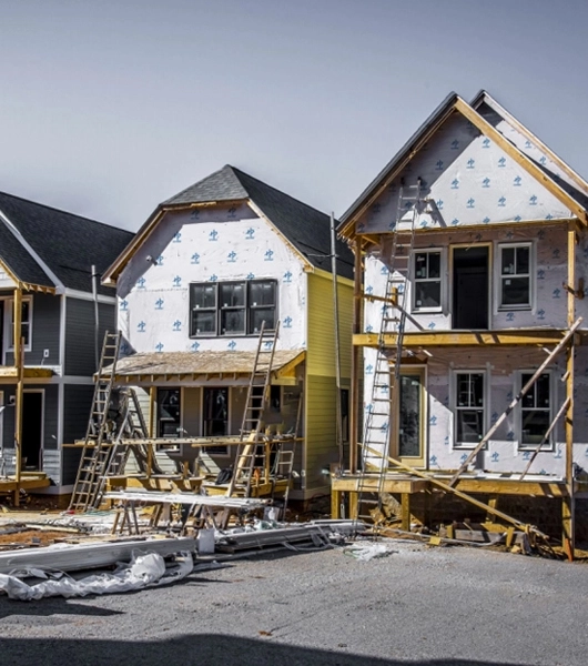 スチールとウッドの構造