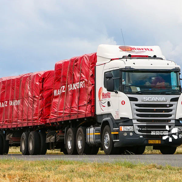 Hypak™貨物カバーの場合: 輸送中の商品の信頼できる保護を確保する